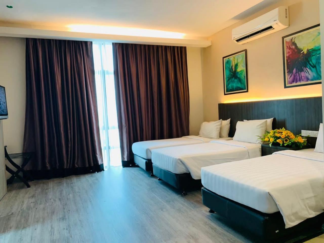 Holiday Villa Hotel & Suites Kota Bharu - Wakaf Che Yeh, Night Market Экстерьер фото