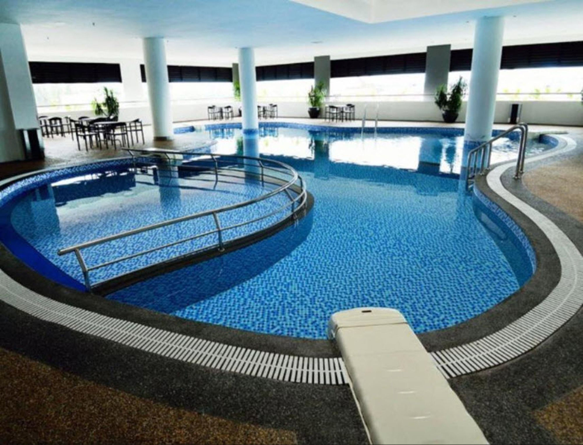 Holiday Villa Hotel & Suites Kota Bharu - Wakaf Che Yeh, Night Market Экстерьер фото